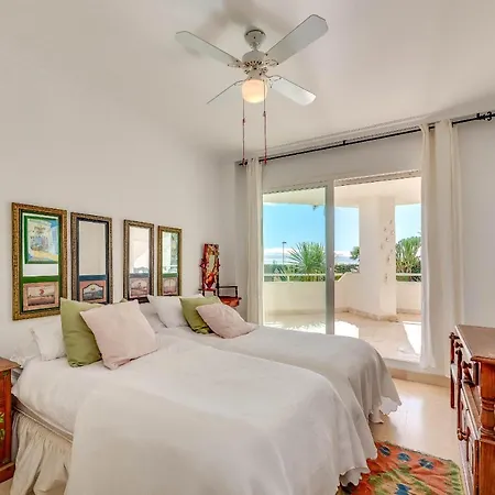 Apartment Homeforguest In Puerto Banus *
