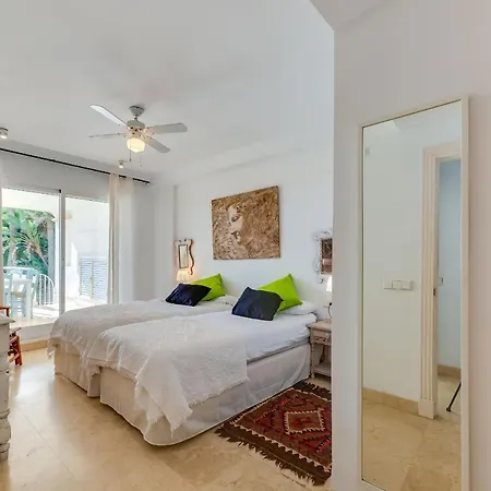 Homeforguest In Puerto Banus Apartment