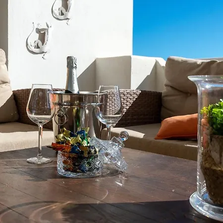 Homeforguest In Puerto Banus Marbella